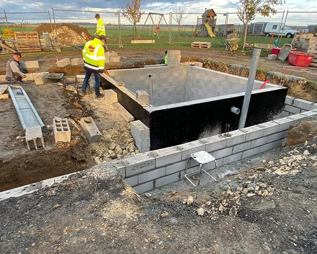 maçonnerie générale à Saint-Maur près de Châteauroux dans l'Indre 36
